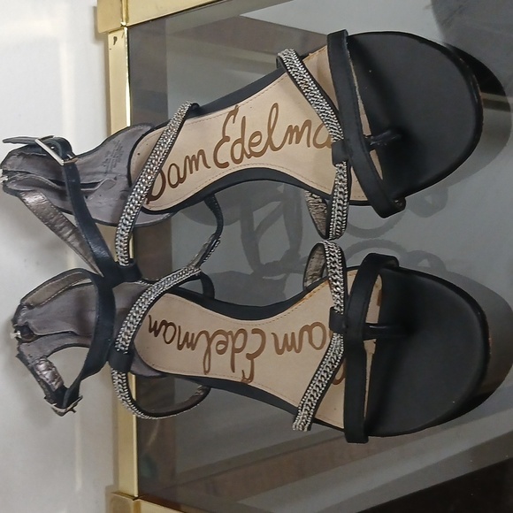Sam Edelman Shoes - Sam Edelman black chained strappy sandals size 8